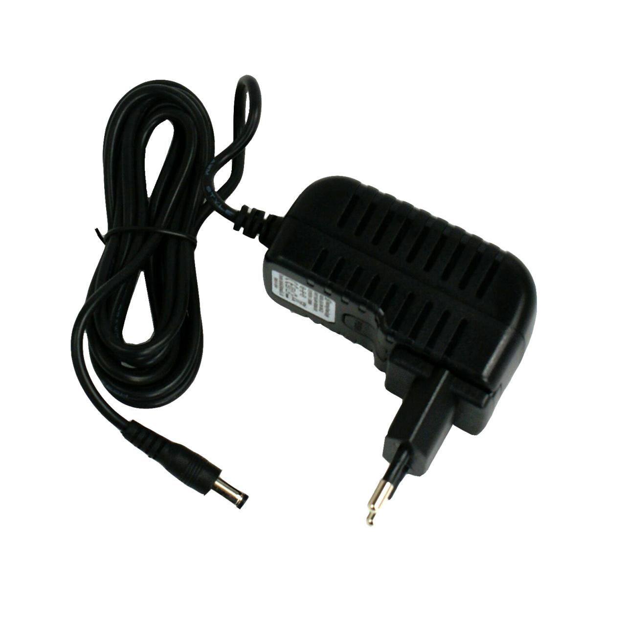 ALIMENTADOR DE CORRIENTE DE POLARIDAD INVERSA DC9V2A